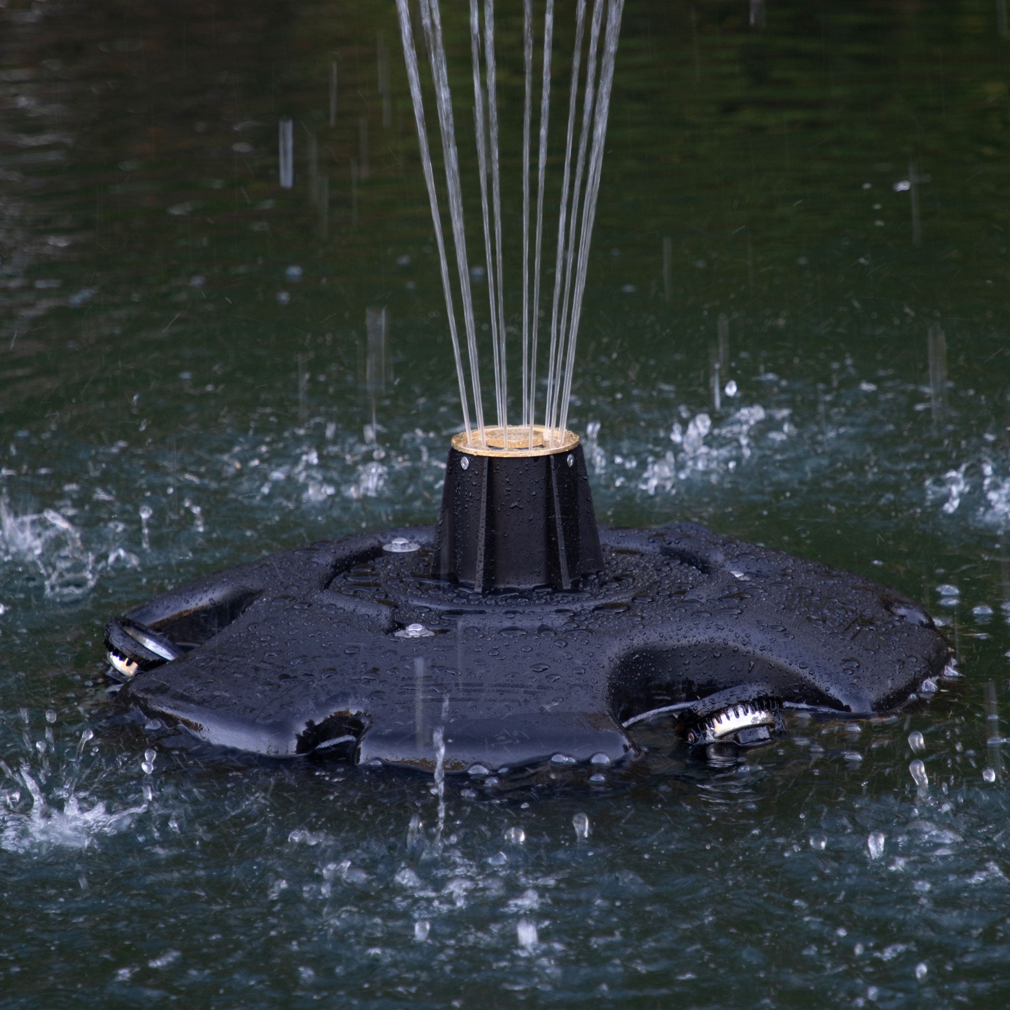 Oase PondJet Eco Premium Floating Fountain - Thumbnail 5
