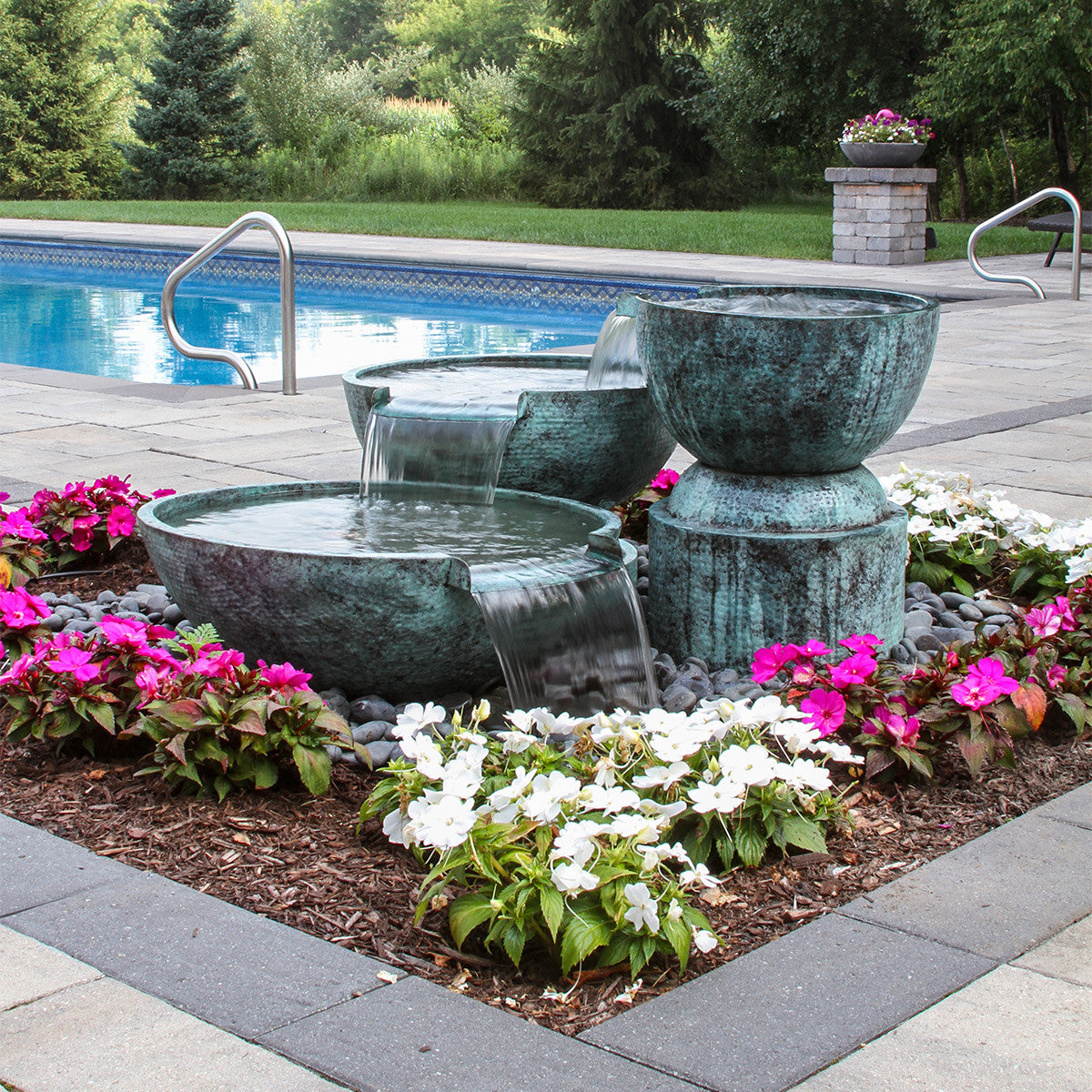 Blue Thumb Pedestal Stand for Bowls