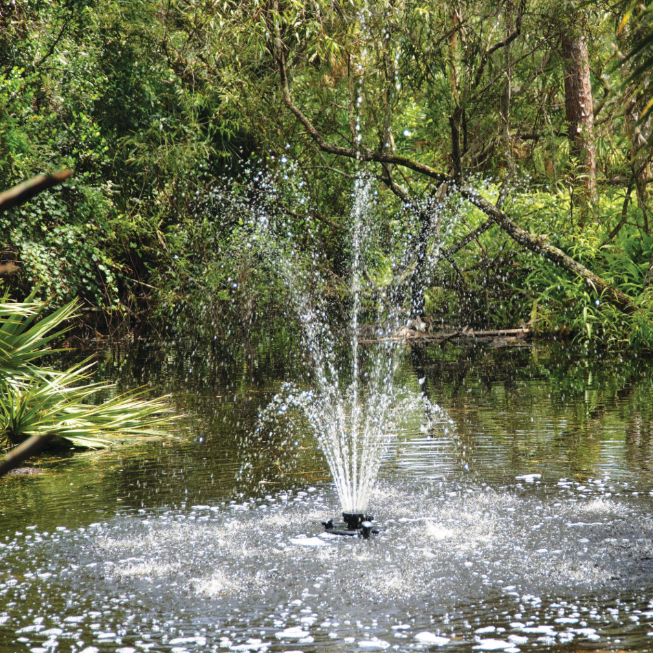 Oase Floating Fountain w/Lights